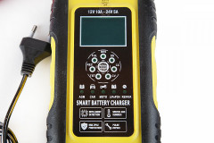 Зарядное устройство для тяговых аккумуляторов с десульфатором Зарядное устройство для тяговых аккумуляторов с десульфатором