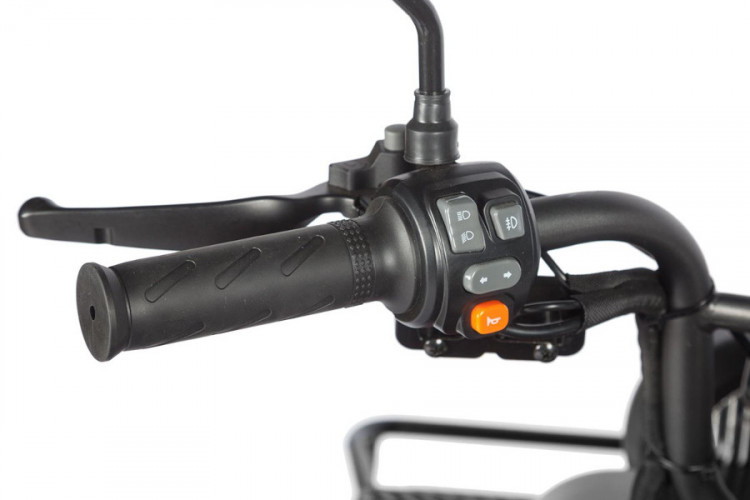 Пассажирский электротрицикл Wanshida LC300 в Новосибирске