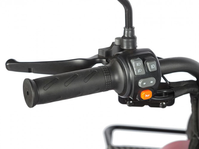 Пассажирский электротрицикл Wanshida LC-F200 в Новосибирске