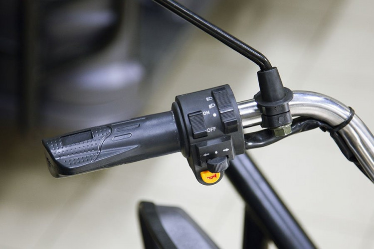 Грузовой электрический трицикл RuTrike Гибрид 1500 в Новосибирске