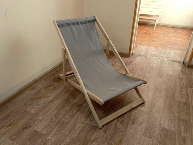 Кресло-шезлонг деревянное складное в Новосибирске