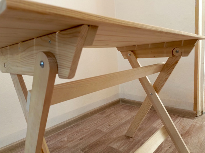 Стол складной деревянный в Новосибирске