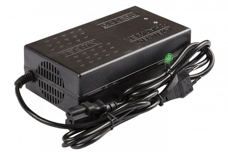 Зарядное устройство RuTrike для аккумуляторов 60V32A/H (4A) в Новосибирске