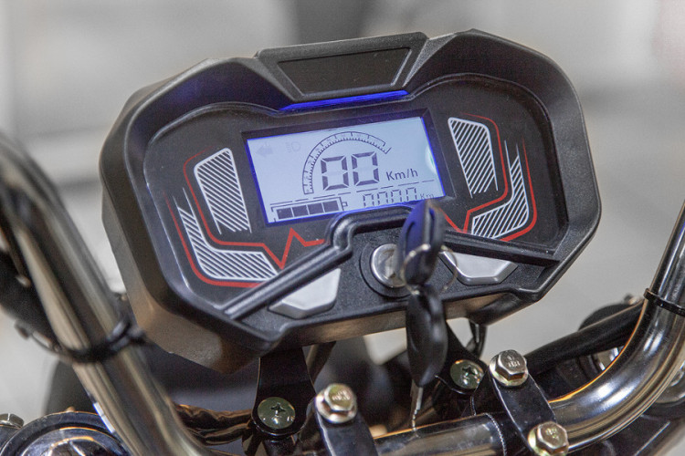 Грузовой электротрицикл Rutrike Эксперт ПРО 2000 в Новосибирске